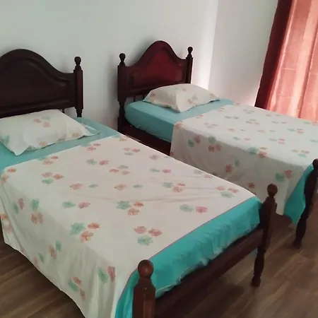 Guest house Jamcadesa 16 Minutos Proximo A Bunheiro
